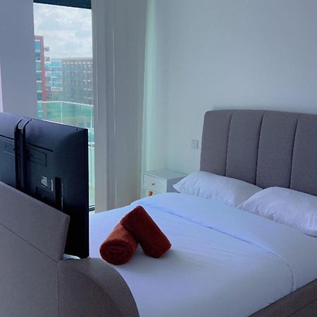 Ds Rentals - Entire 1 Bedroom Apartment لندن المظهر الخارجي الصورة